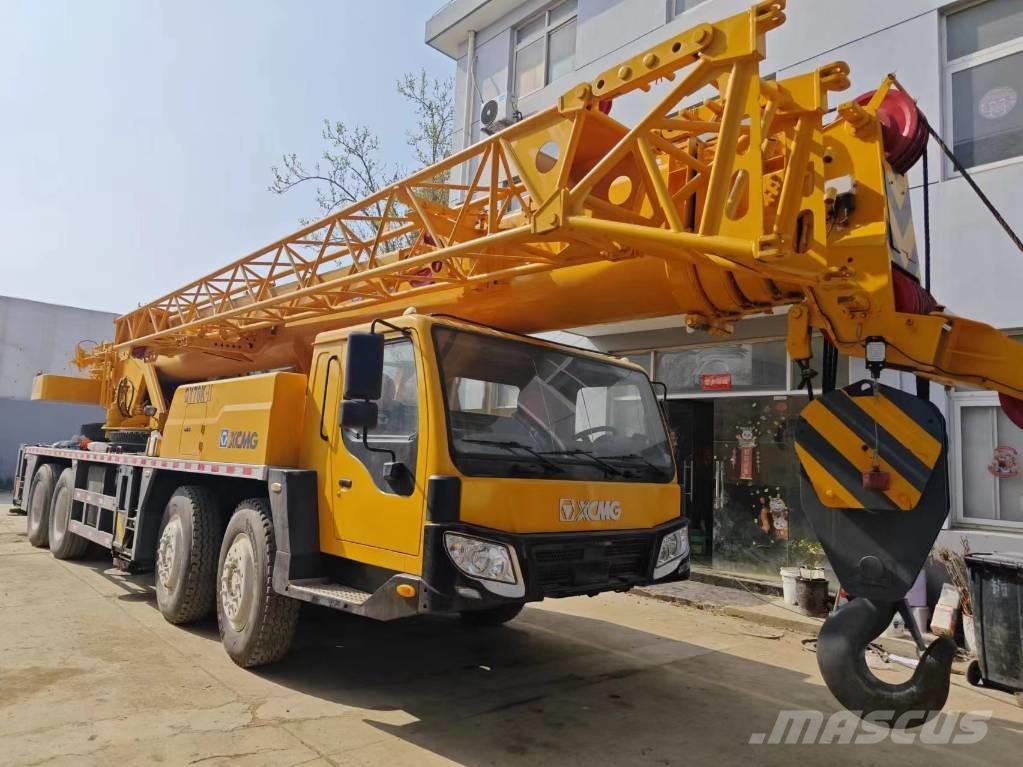 XCMG QY 70 K رافعات الطرق الوعرة