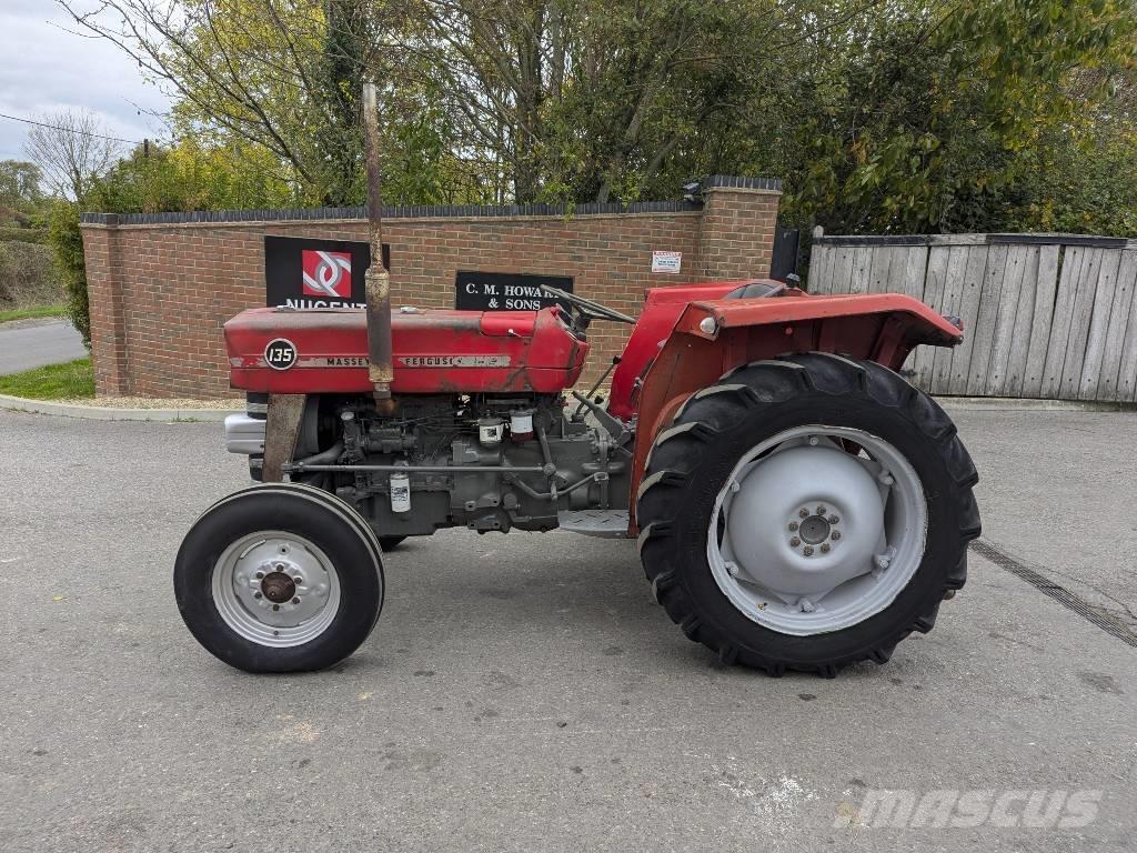 Massey Ferguson 135 الجرارات