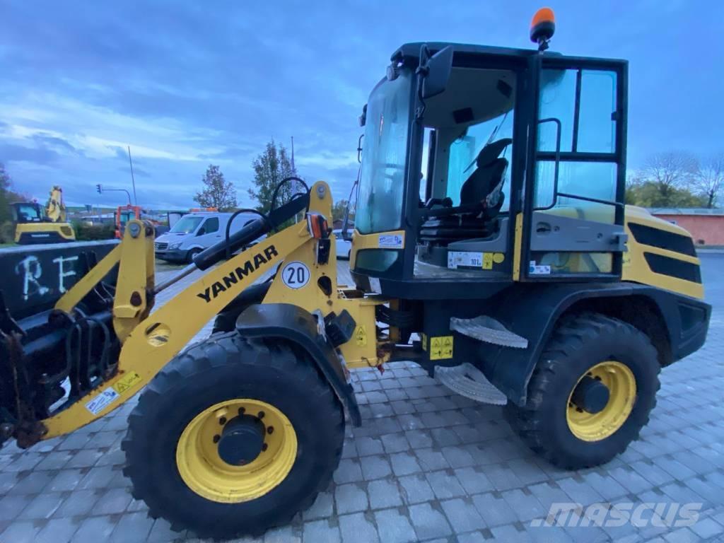 Yanmar V 100 لوادر بعجل