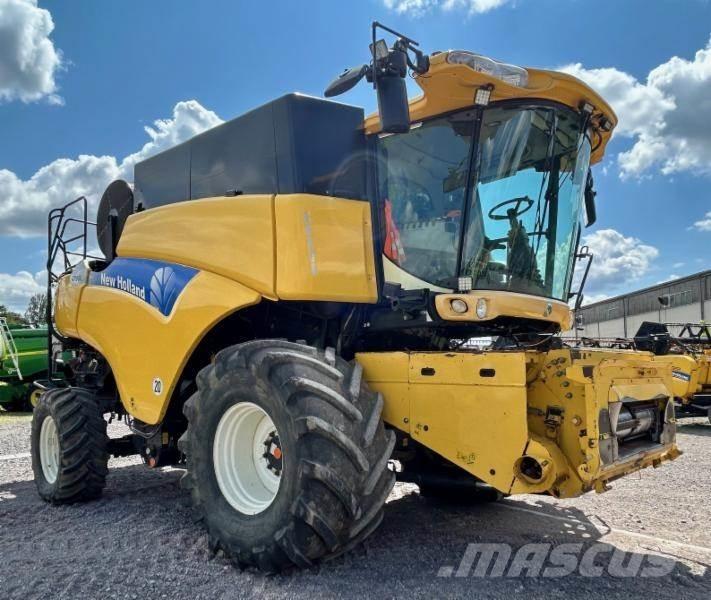 New Holland CR 980 حصادات