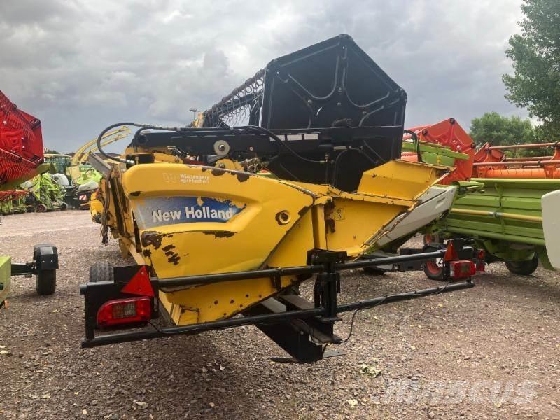 New Holland CR 980 حصادات