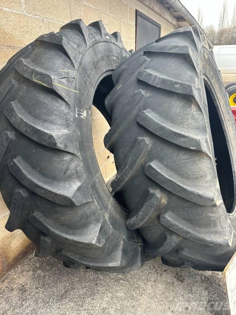 Barum 520/70R38 الإطارات والعجلات والحافات