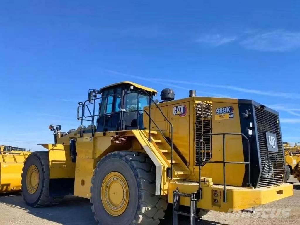 CAT 988 K لوادر بعجل