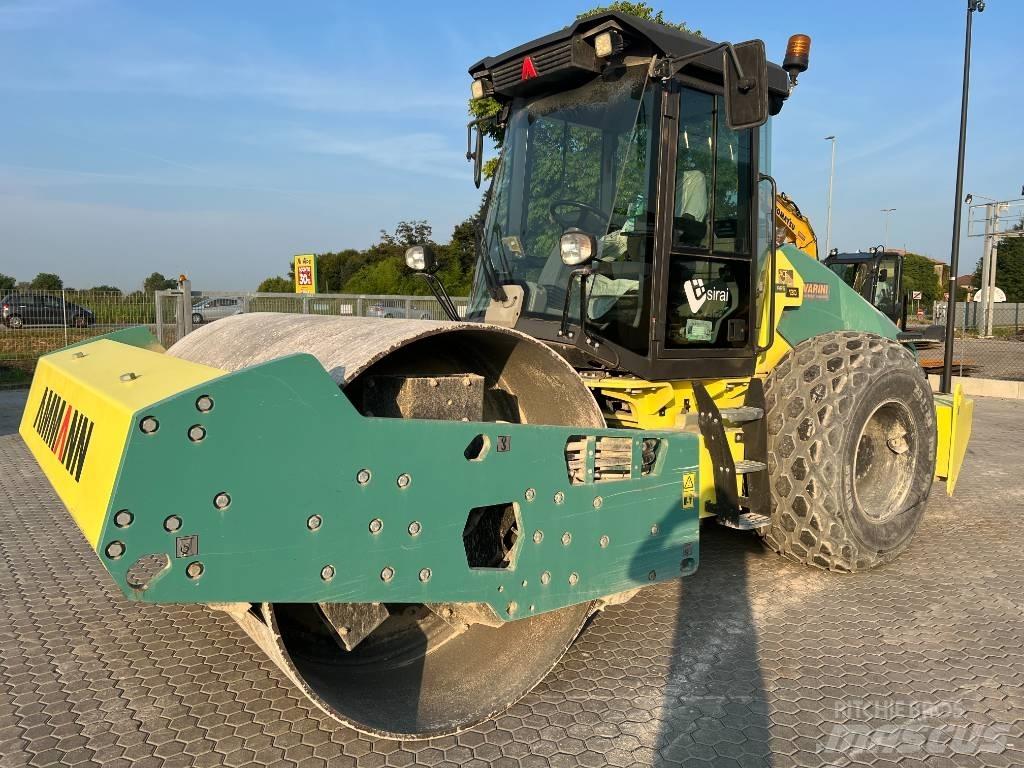 Ammann ARS 130 مداحل ذات إطارات هوائية