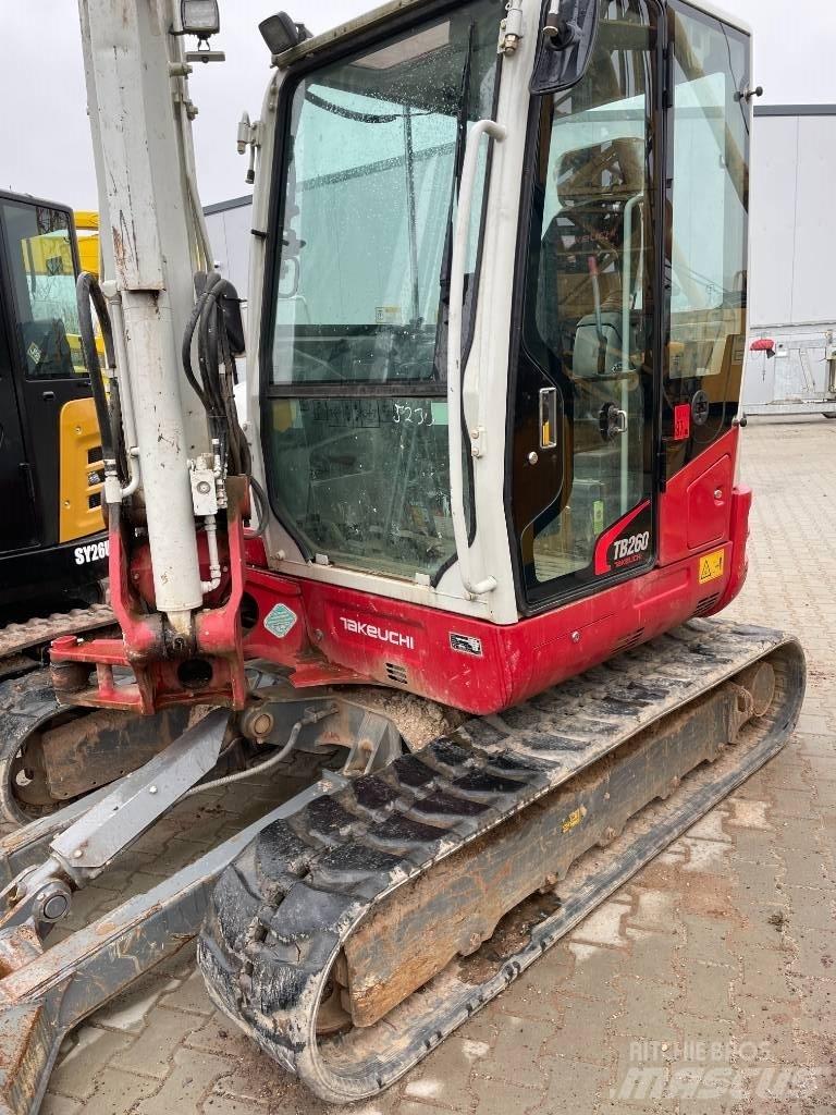 Takeuchi TB 260 حفارات صغيرة أقل من 7 طن (حفارات صغيرة)