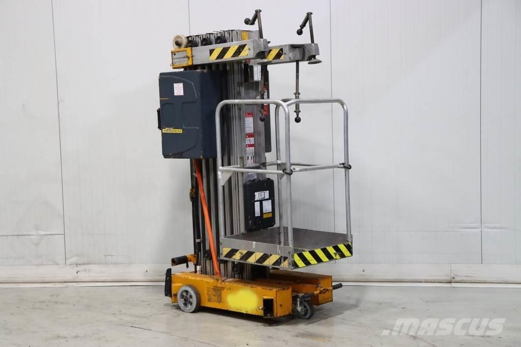 JLG P30-AC رافعات مقصية الشكل