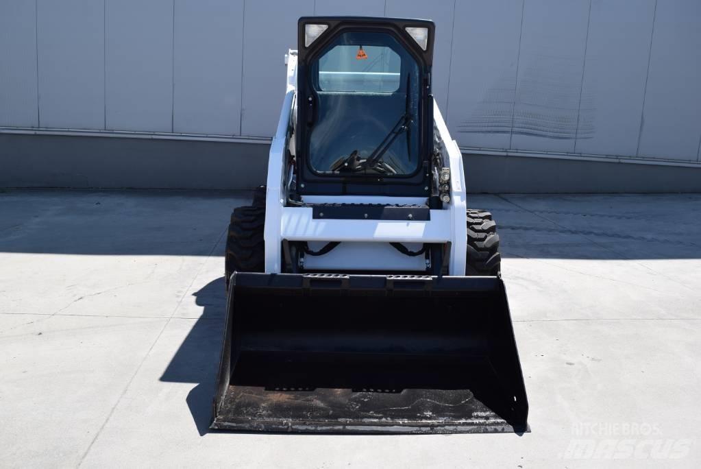 Bobcat S 175 لوادر انزلاقية التوجيه