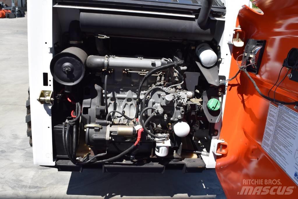 Bobcat S 175 لوادر انزلاقية التوجيه