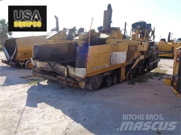 CAT AP-1055D معدات السفلتة