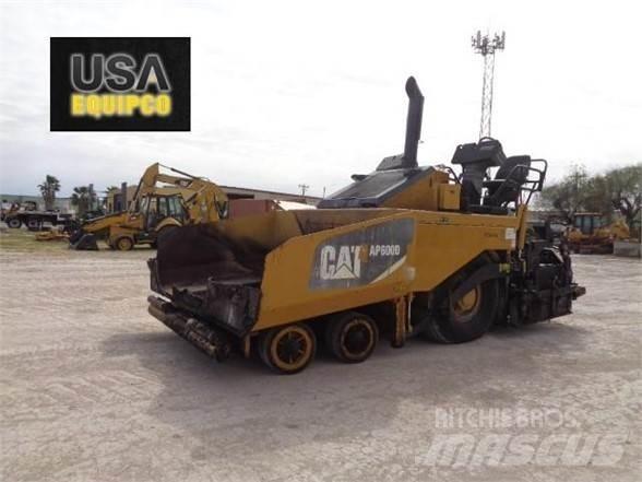 CAT AP-600D معدات السفلتة