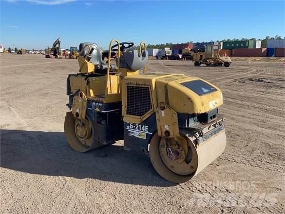 CAT CB-214E مداحل أحادية الأسطوانة