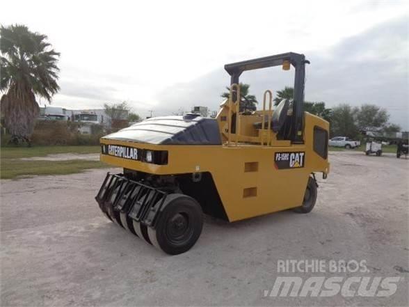 CAT PS-150C مداحل ذات إطارات هوائية