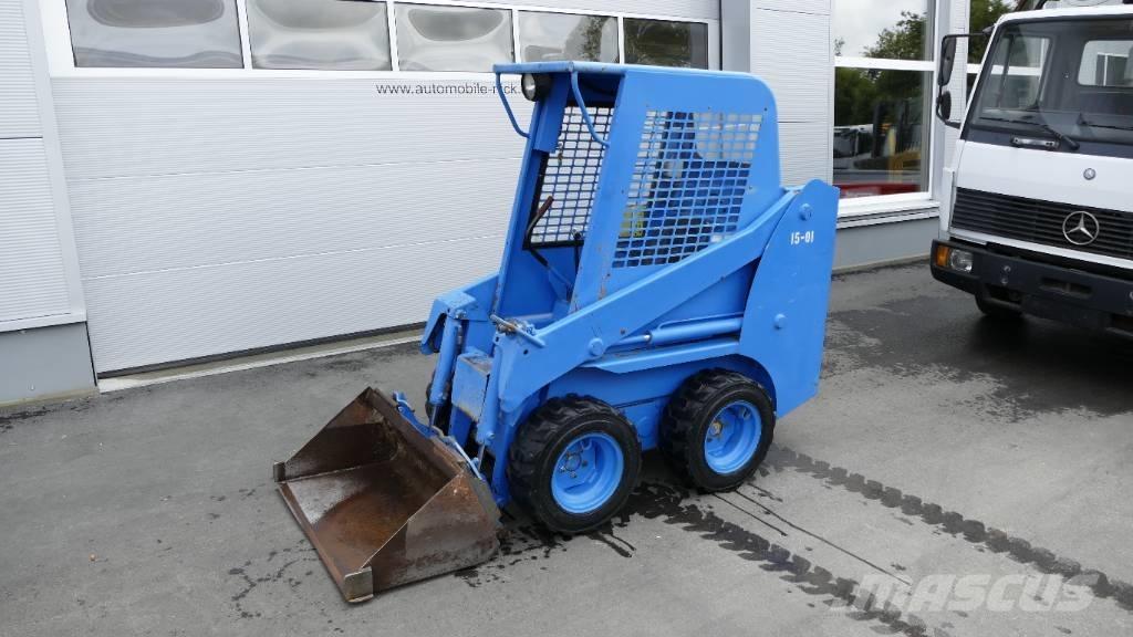 Gehl SL1635 لوادر انزلاقية التوجيه