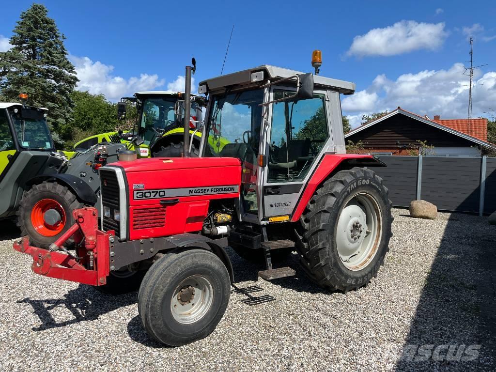 Massey Ferguson 3070 الجرارات