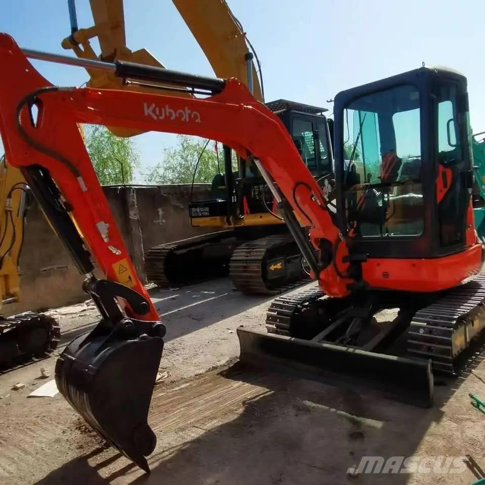 Kubota U35 حفارات صغيرة أقل من 7 طن (حفارات صغيرة)