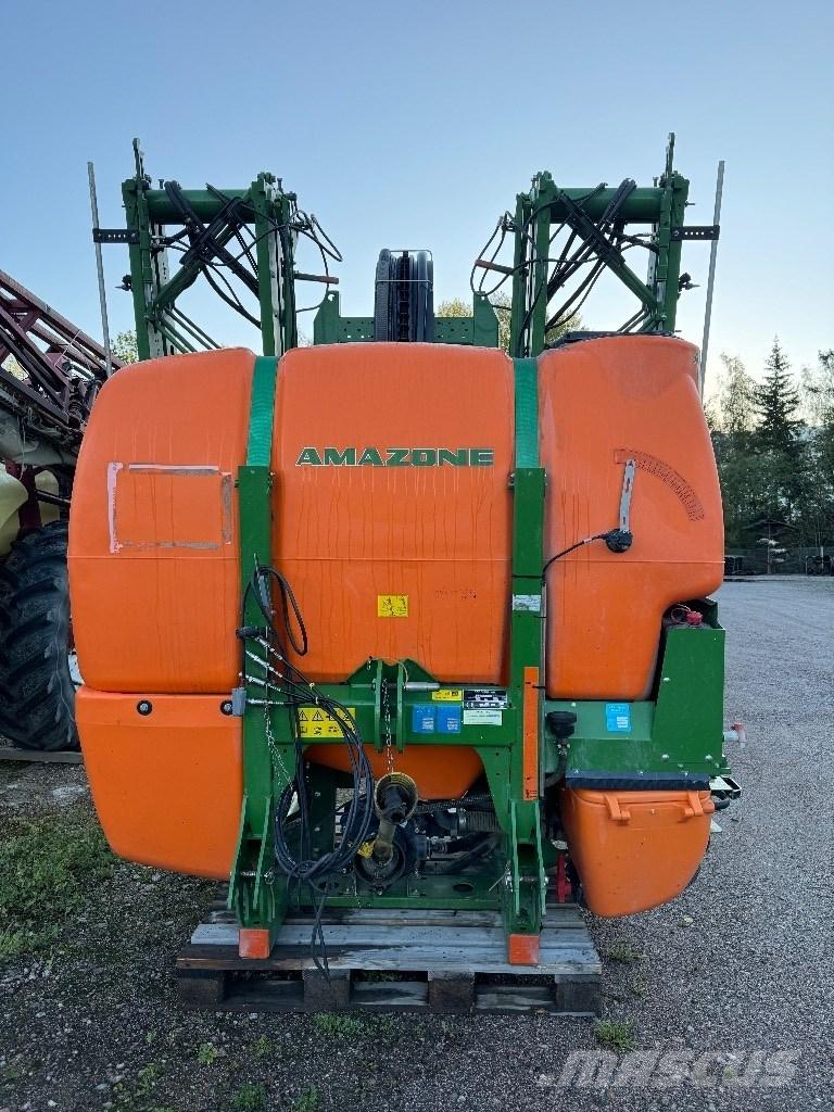 Amazone UF 1201 الرشاشات