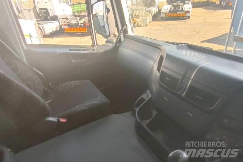 Volvo Fh 440 شاحنات أخرى