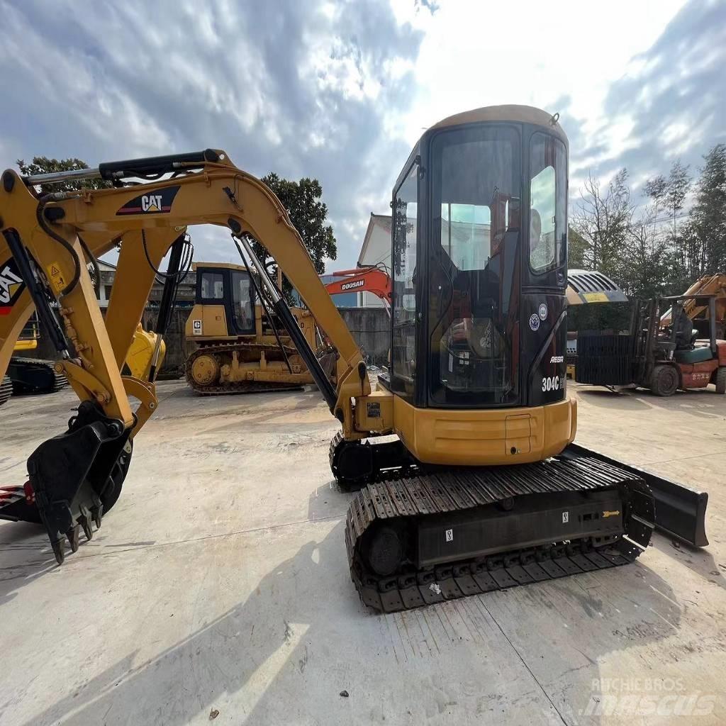 CAT 304 C حفارات صغيرة أقل من 7 طن (حفارات صغيرة)