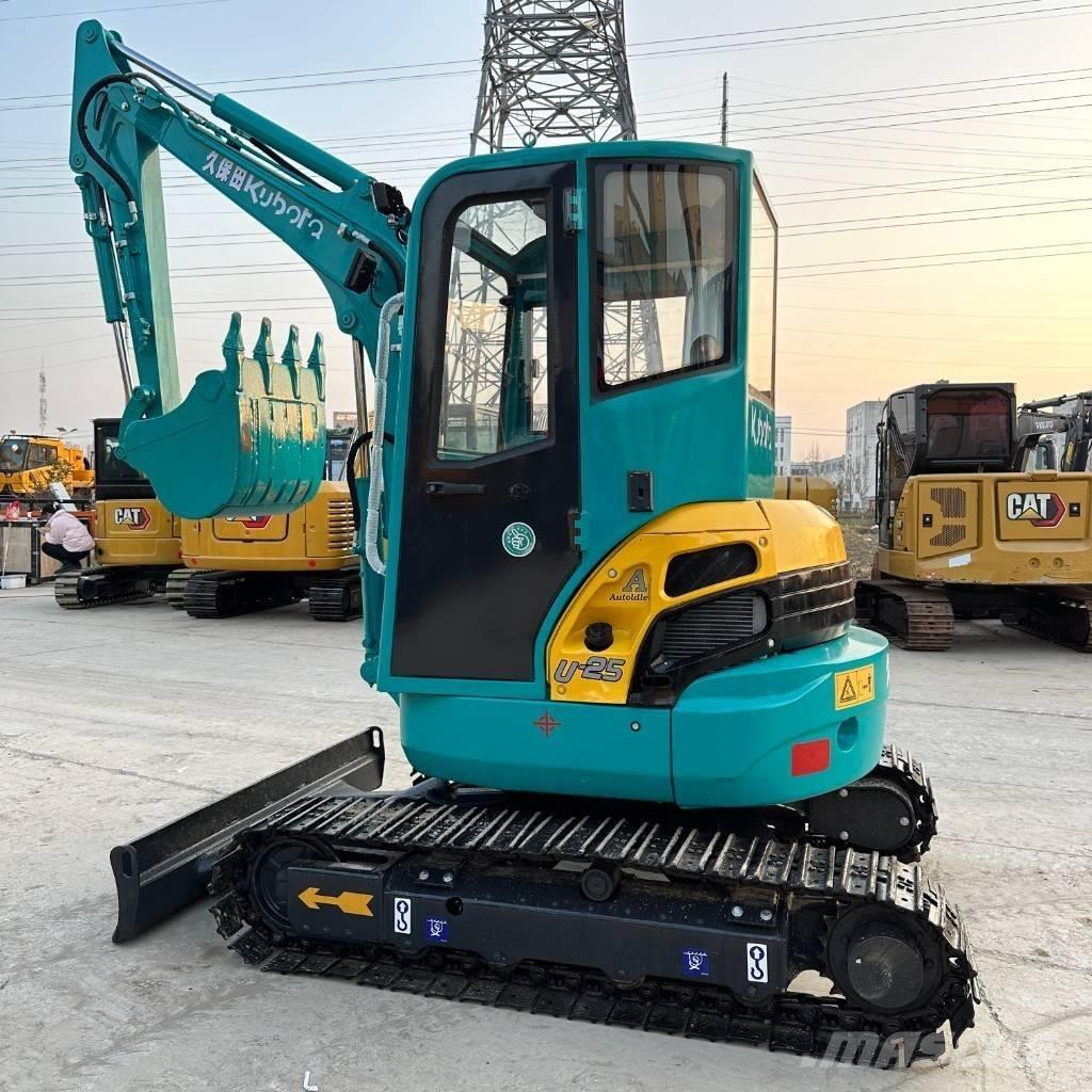 Kubota U 25 حفارات صغيرة أقل من 7 طن (حفارات صغيرة)