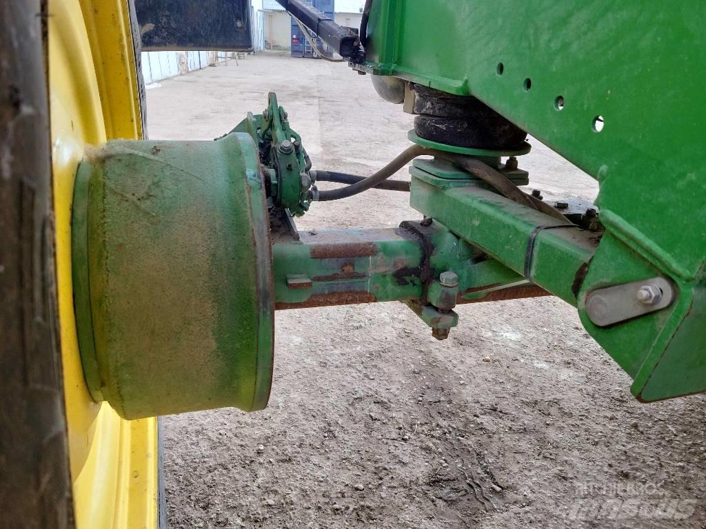 John Deere 840 TRSP الرشاشات