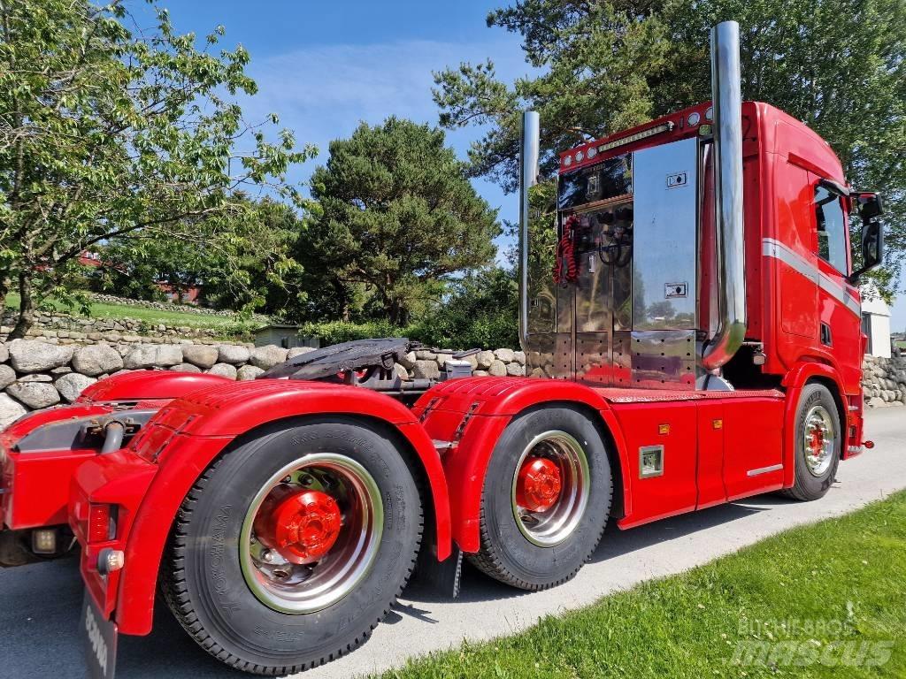 Scania R 730 وحدات الجر