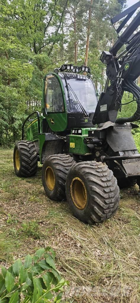 John Deere 1070e حصادات