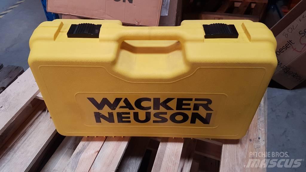 Wacker Neuson RCP-20 أخرى