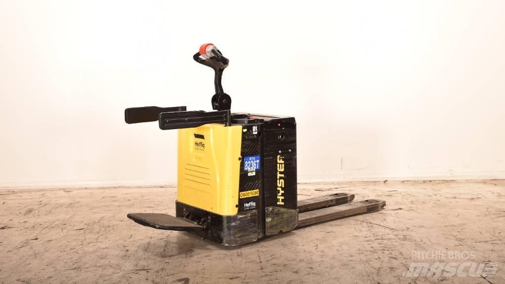 Hyster P 2.0 S رافعة منخفضة المستوى ذات منصة