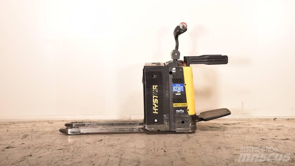 Hyster P 2.0 S رافعة منخفضة المستوى ذات منصة