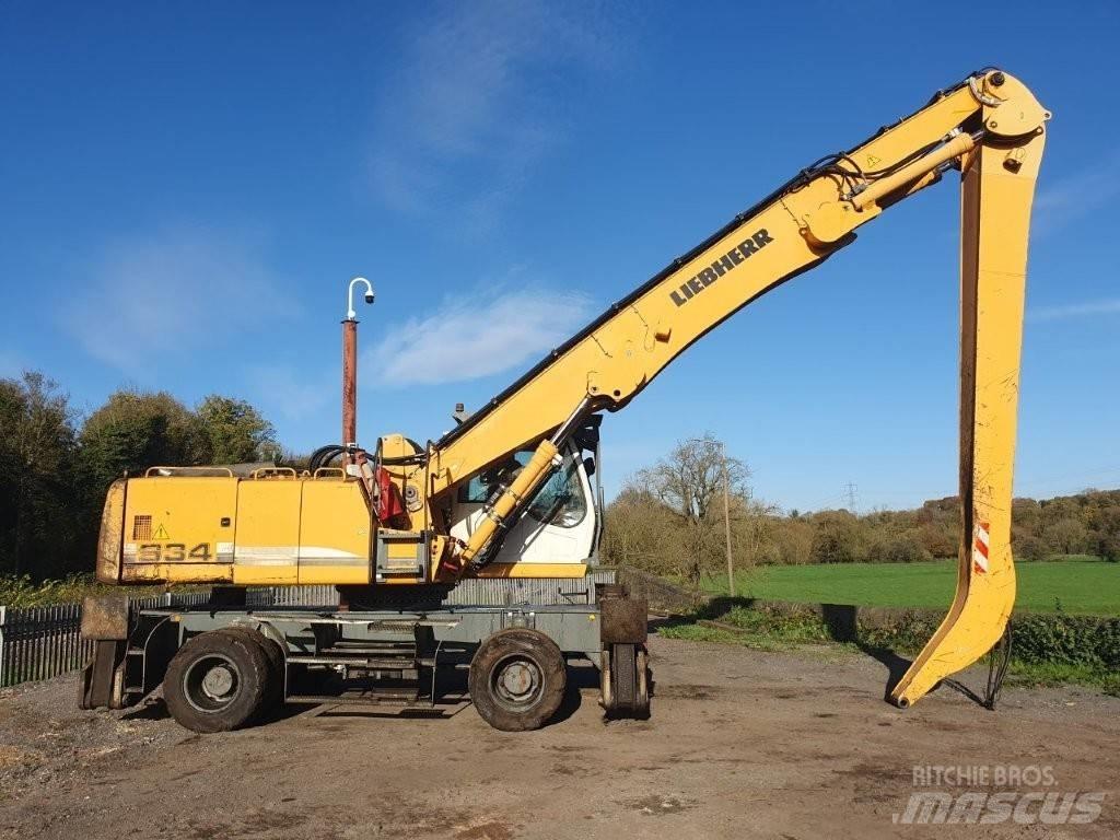 Liebherr A 934 C مناولات المخلفات / مناولات صناعية