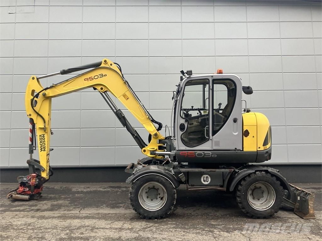 Wacker Neuson 9503 حفارات بعجل