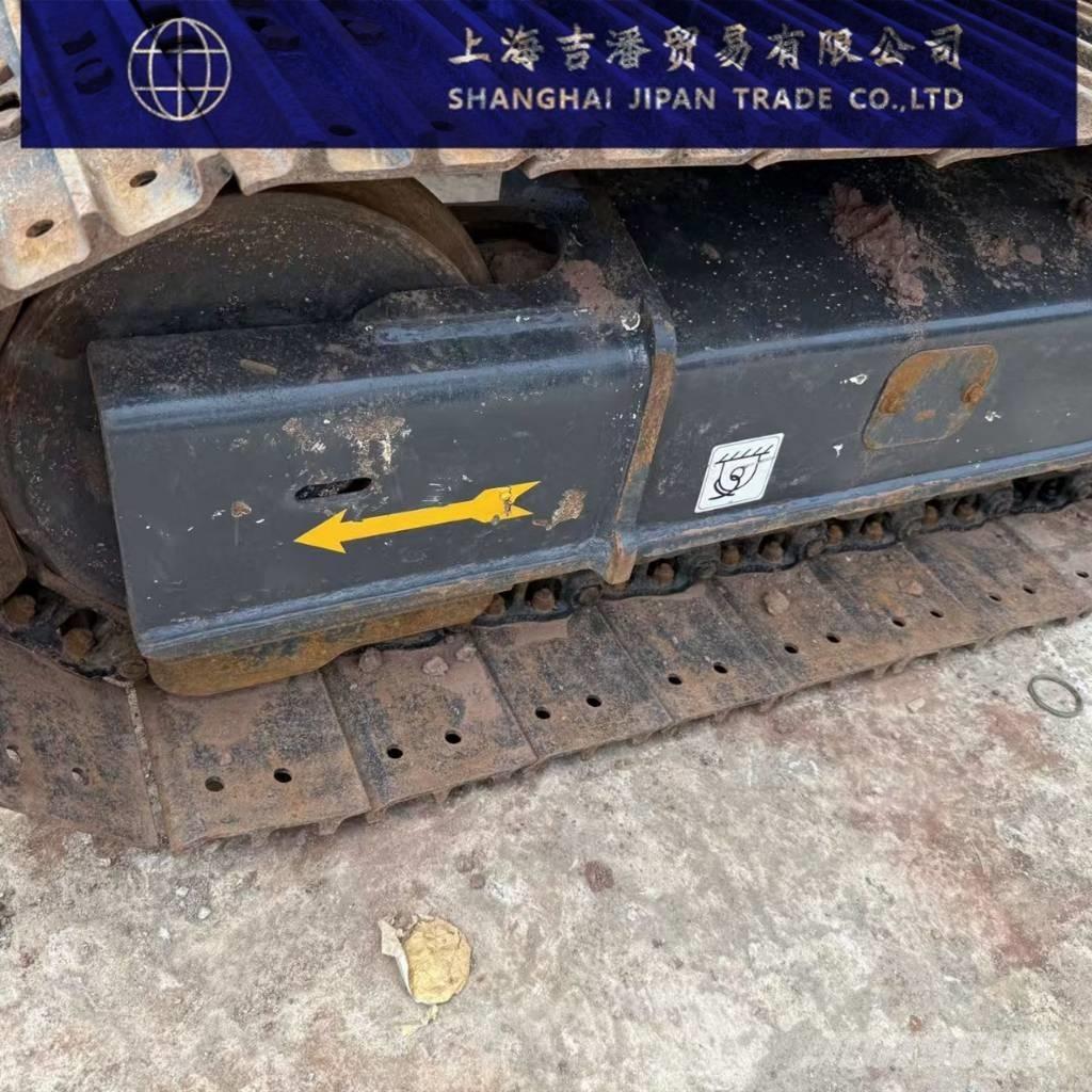 Kobelco SK 75 حفارات وسط 7 طن - 12 طن