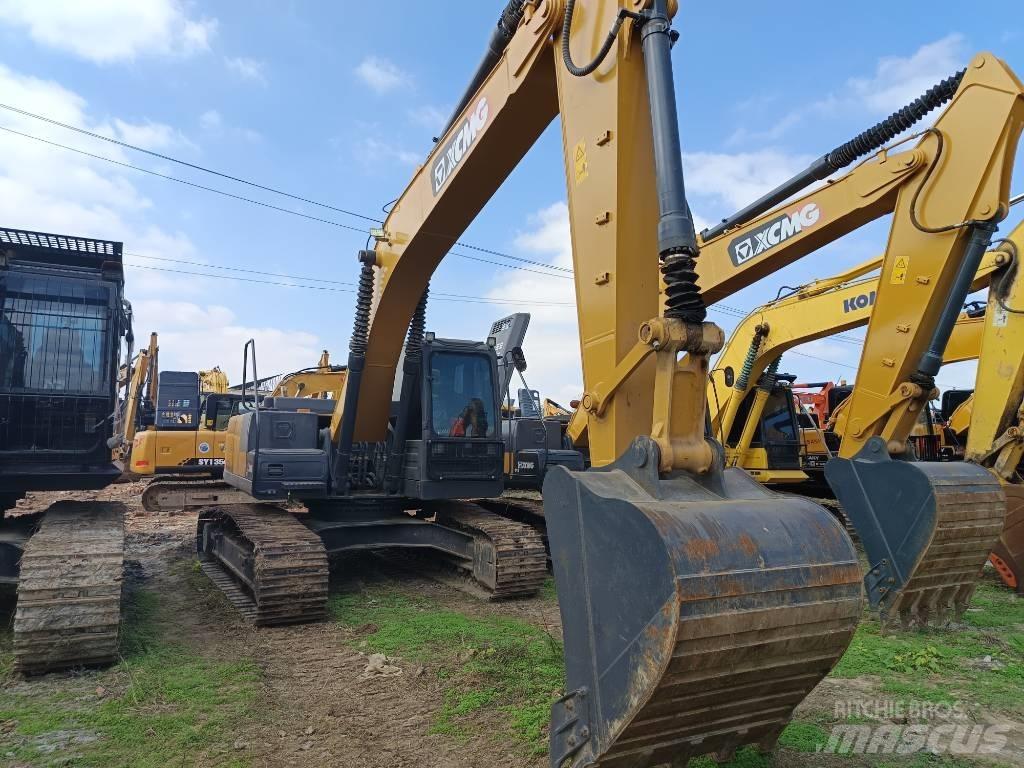 XCMG XE 215 DA حفارات زحافة