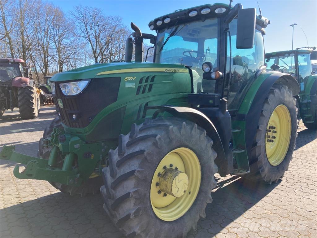John Deere 6155 R الجرارات