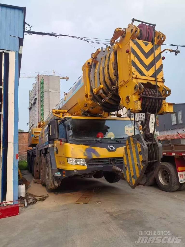 XCMG XCA300 رافعات صالحة لكل أنواع الطرق