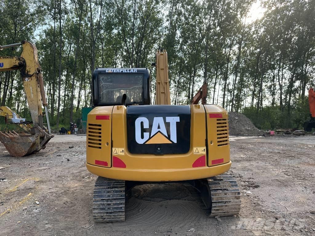 CAT 308E حفارات زحافة