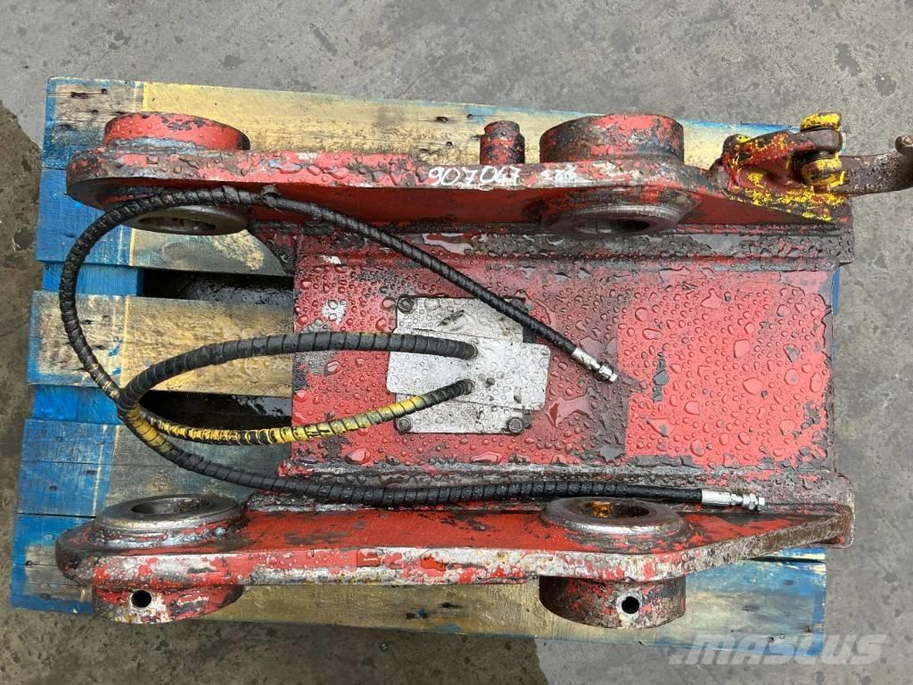 Engcon S70 - 323D موصلات سريعة