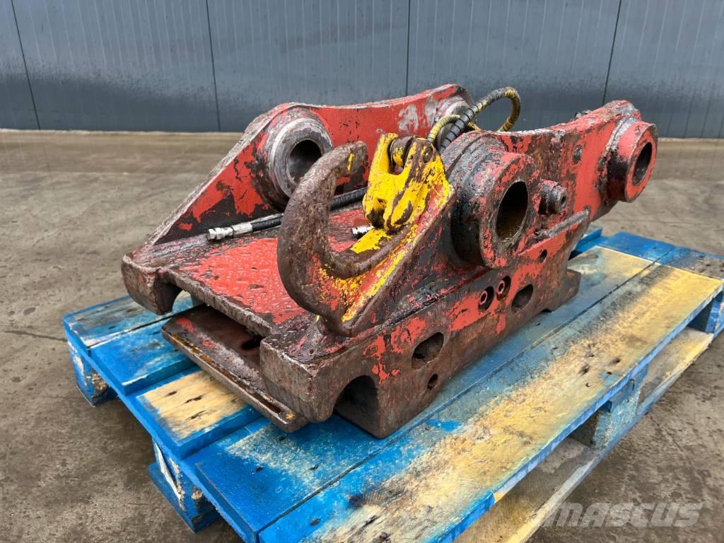 Engcon S70 - 323D موصلات سريعة