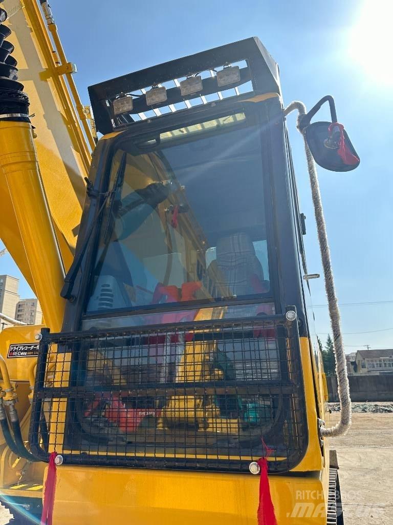 Komatsu PC 220-7 حفارات زحافة