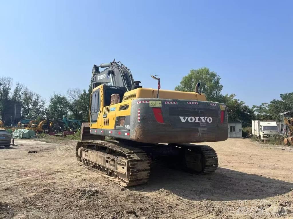 Volvo EC 460 B LC حفارات زحافة