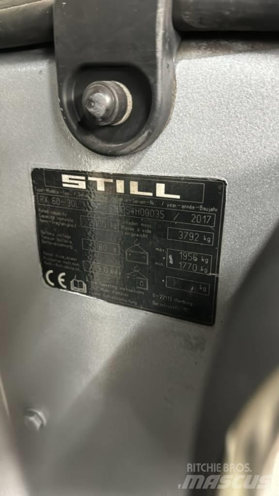 Still RX 60-30 شاحنات ذات رافعات شوكية تعمل بالكهرباء