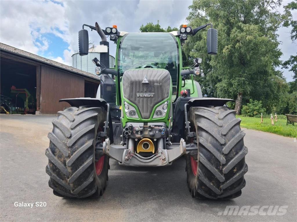 Fendt 722 Vario الجرارات