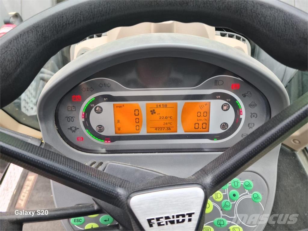 Fendt 722 Vario الجرارات