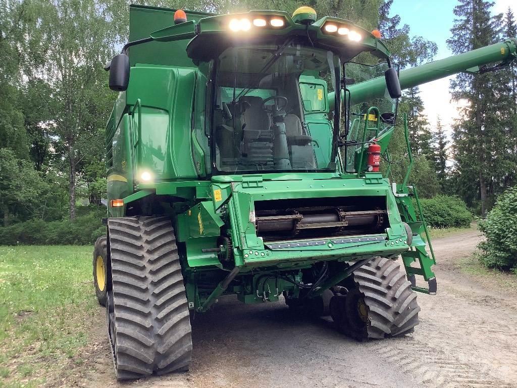 John Deere T 670 حصادات