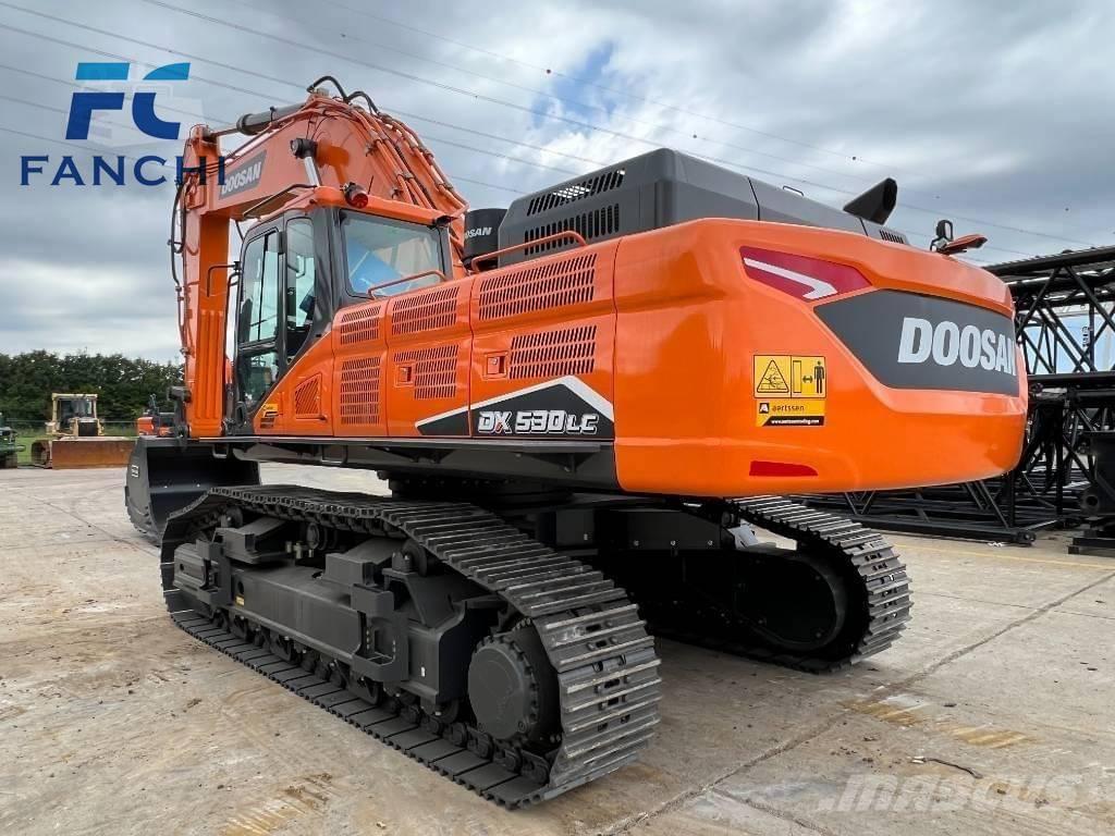 Doosan DX 530 LC-3 حفارات زحافة