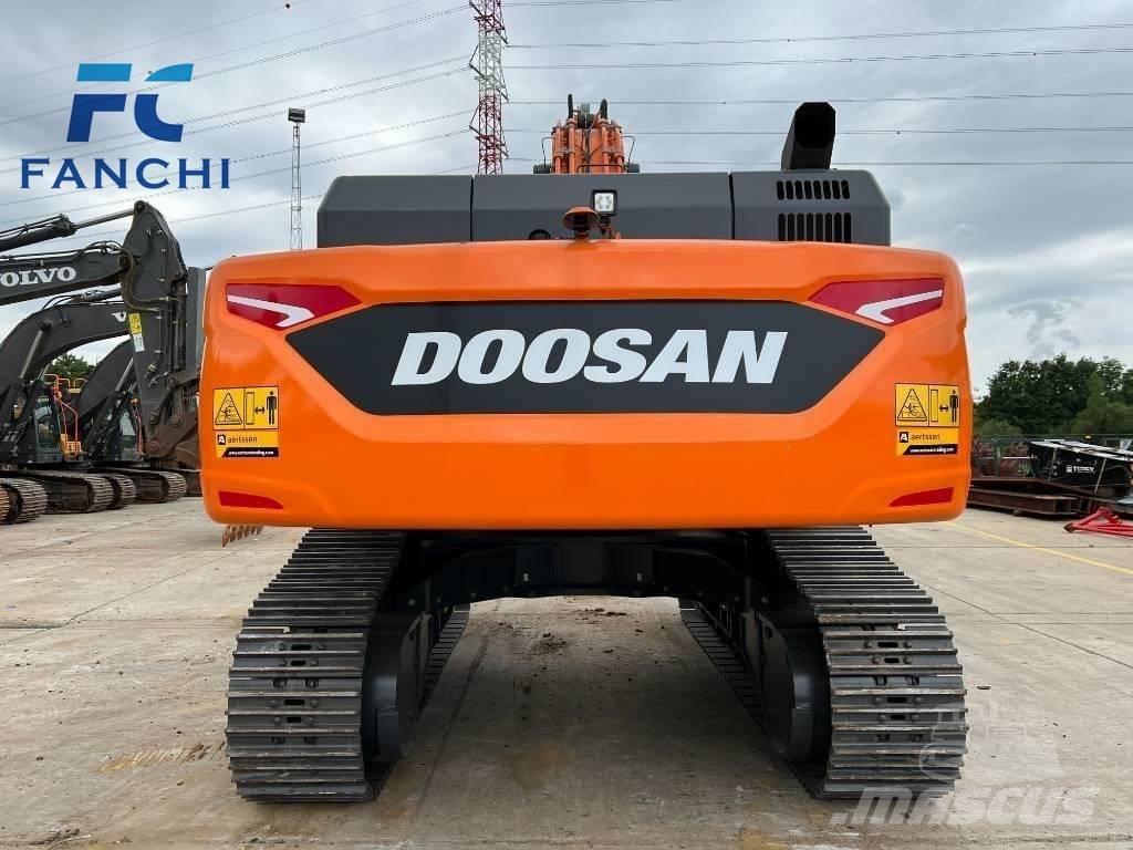 Doosan DX 530 LC-3 حفارات زحافة