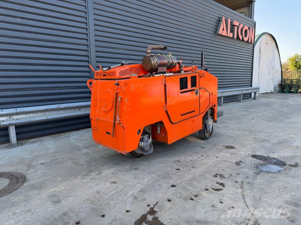 Wirtgen W 350 ماكينات الكشط البارد للأسفلت