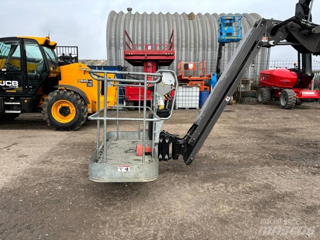 Manitou 220 TJ رافعات سلة تلسكوبية