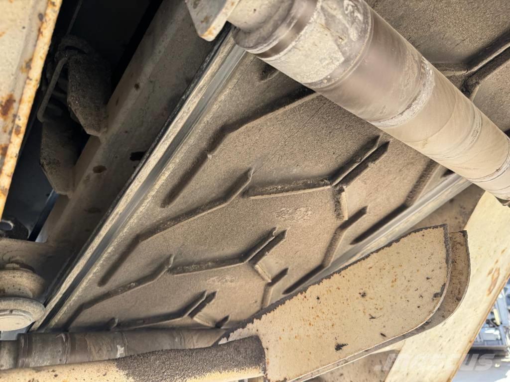 Wirtgen W 100 F ماكينات الكشط البارد للأسفلت
