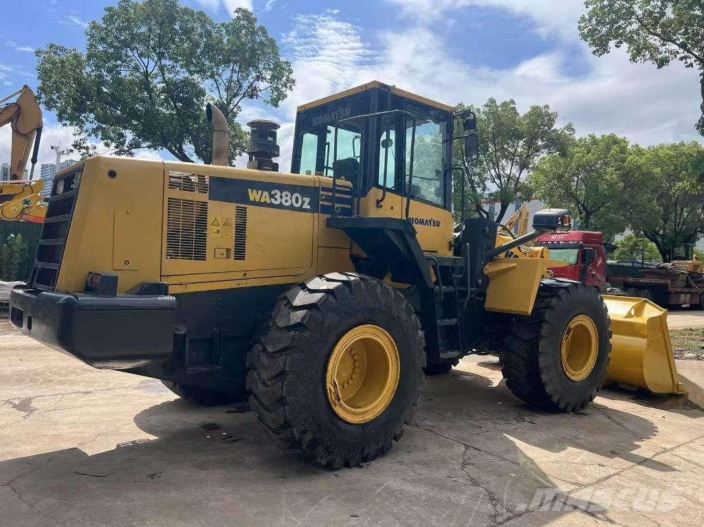 Komatsu WA 380-6 لوادر بعجل